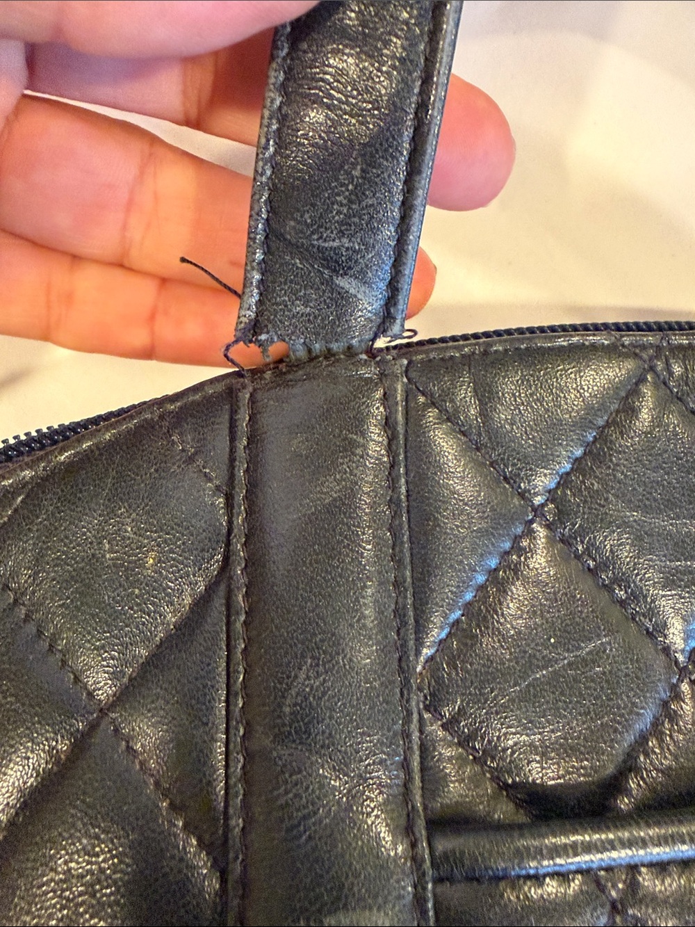 St. John Navy Blue Quilted Leather tote Bag with Tassel vintage - Picture 9 of 16